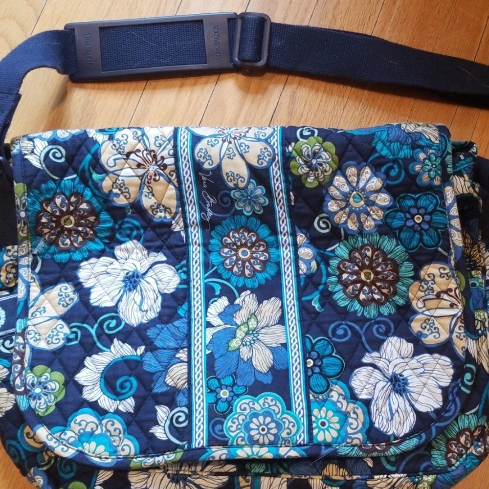 Vera Bradley Messenger Bag